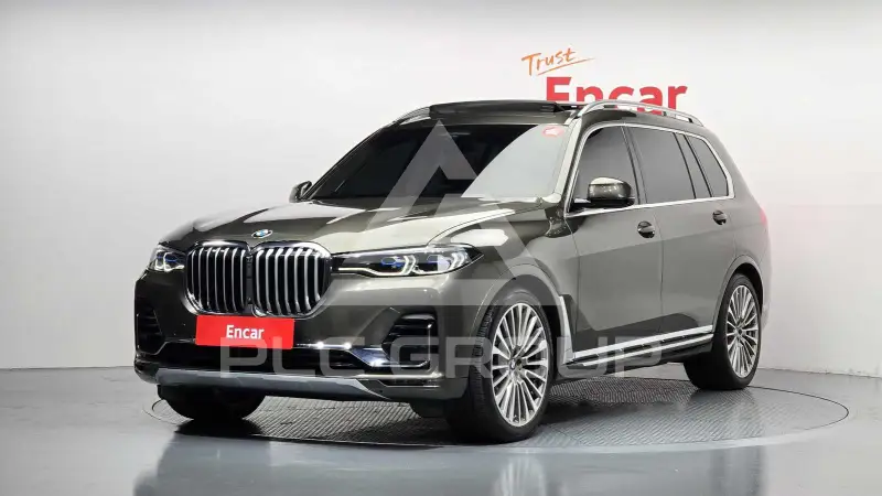 2022 BMW X7
