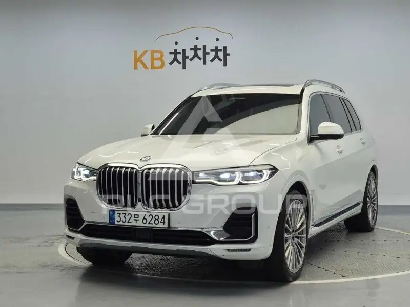 2022 BMW X7