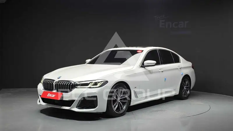 2022 BMW 520M