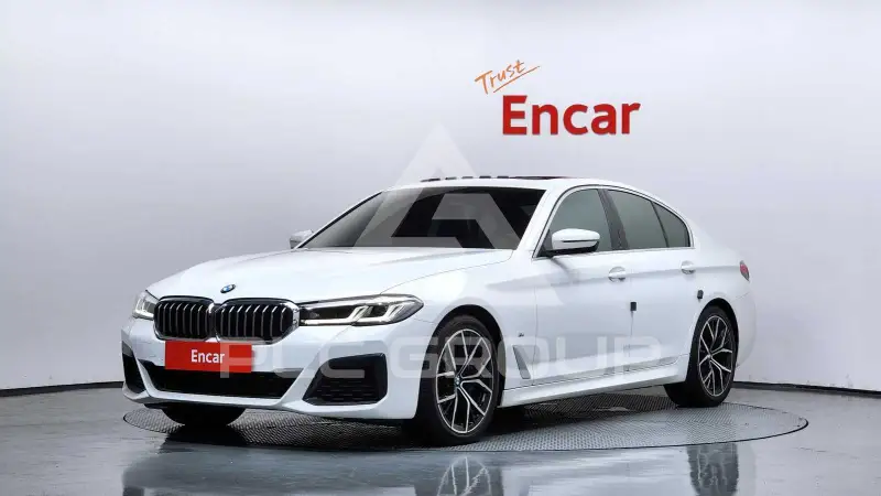 2022 BMW 530M