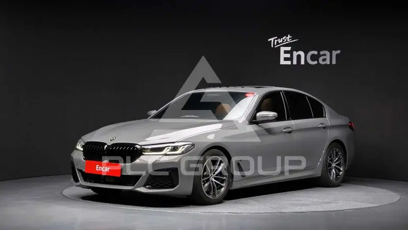 2022 BMW 520M