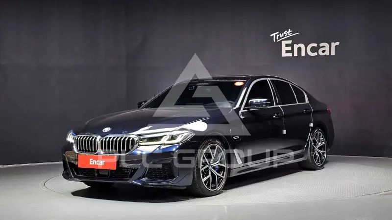 2022 BMW 530M