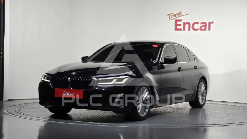 2022 BMW 530