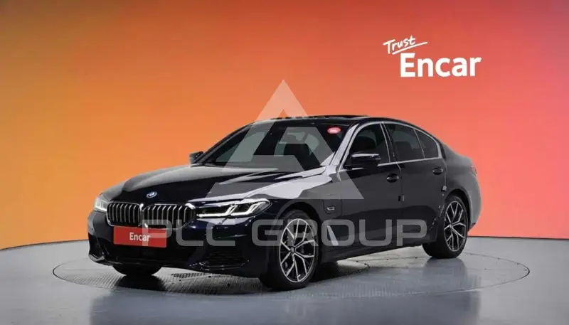 2022 BMW 530M