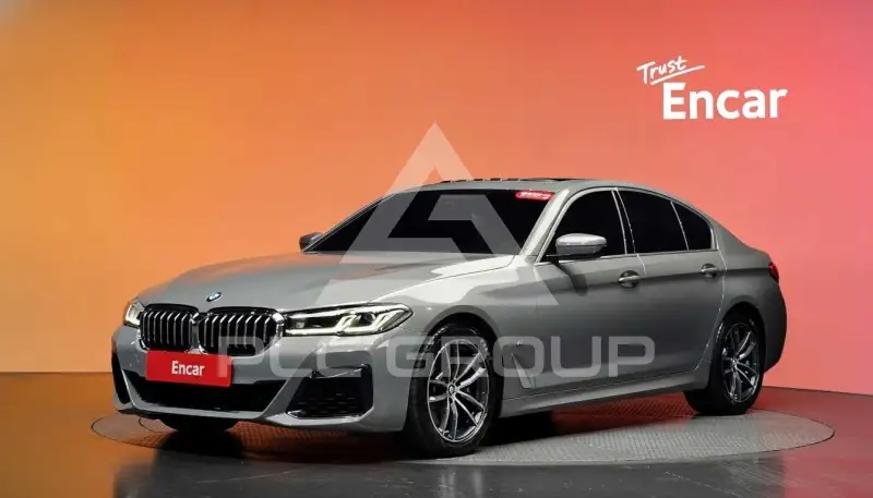2022 BMW 520M