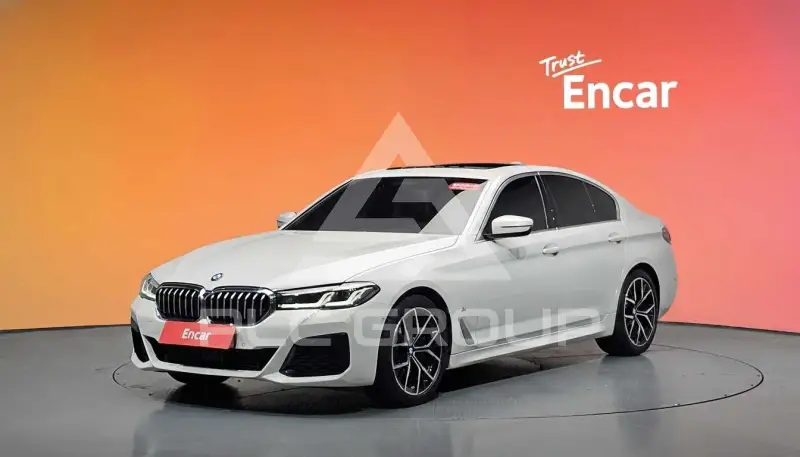 2022 BMW 530M