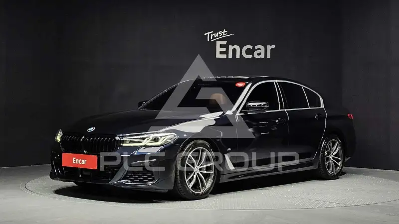 2022 BMW 520M