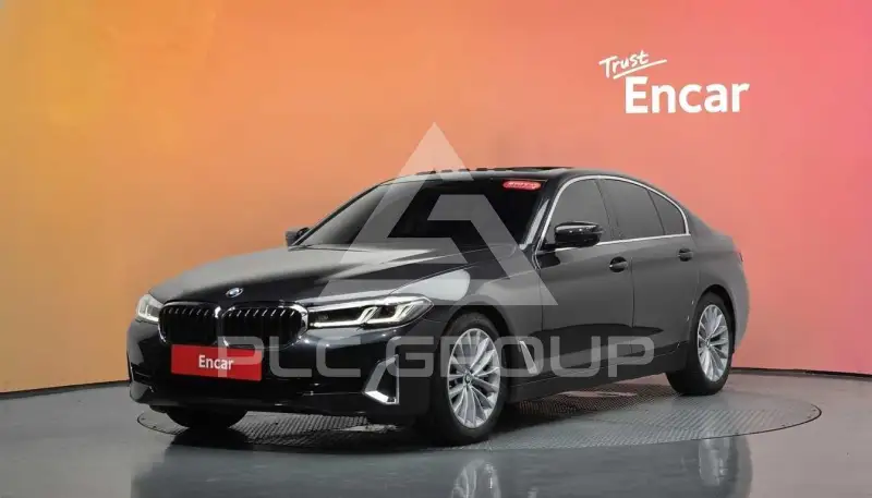 2022 BMW 530