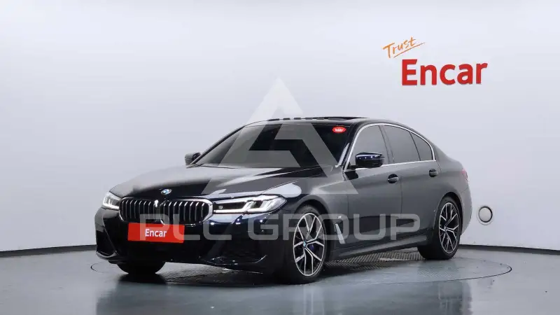 2022 BMW 530M