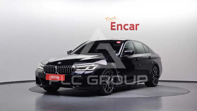2022 BMW 530M