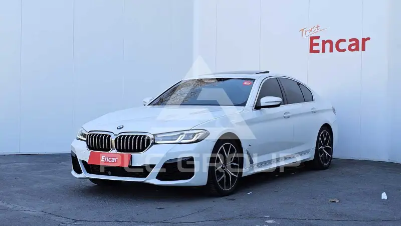 2022 BMW 530M