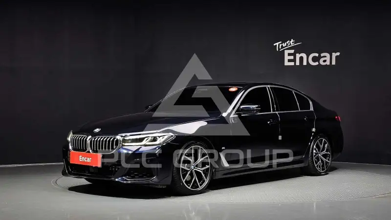 2022 BMW 530M