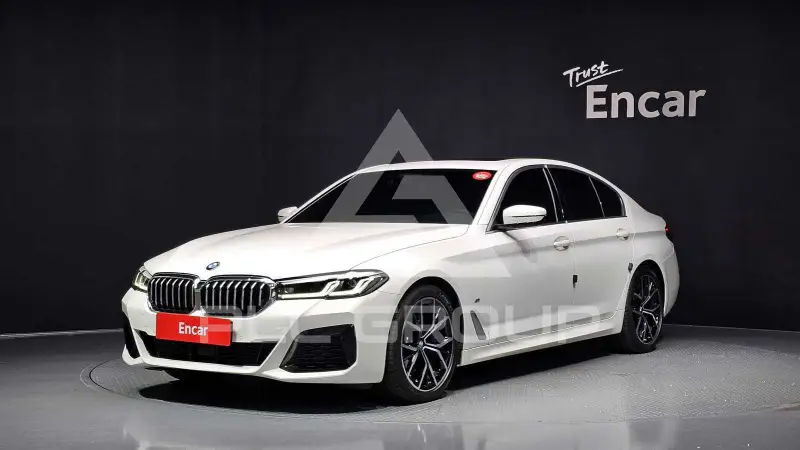 2022 BMW 530M