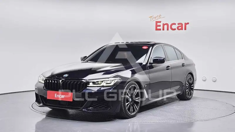 2022 BMW 520M