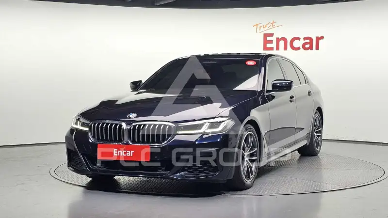 2022 BMW 520M