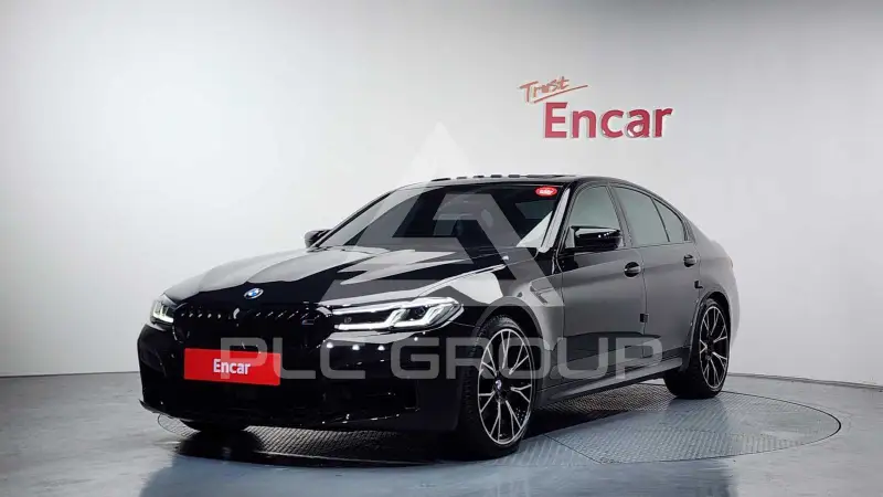 2022 BMW 530M