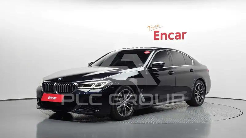 2022 BMW 520M