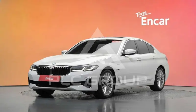 2022 BMW 530