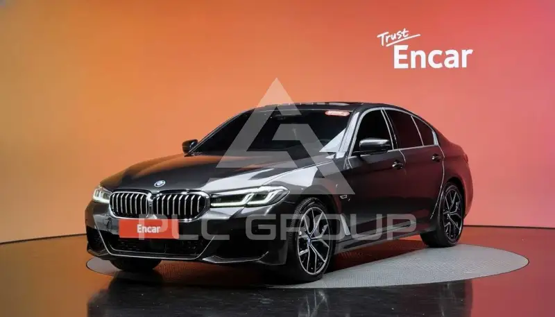 2022 BMW 530M