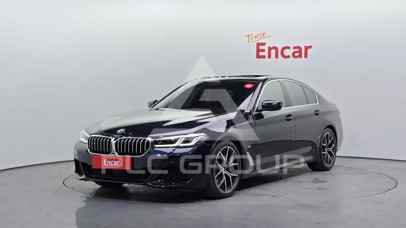 2022 BMW 530M