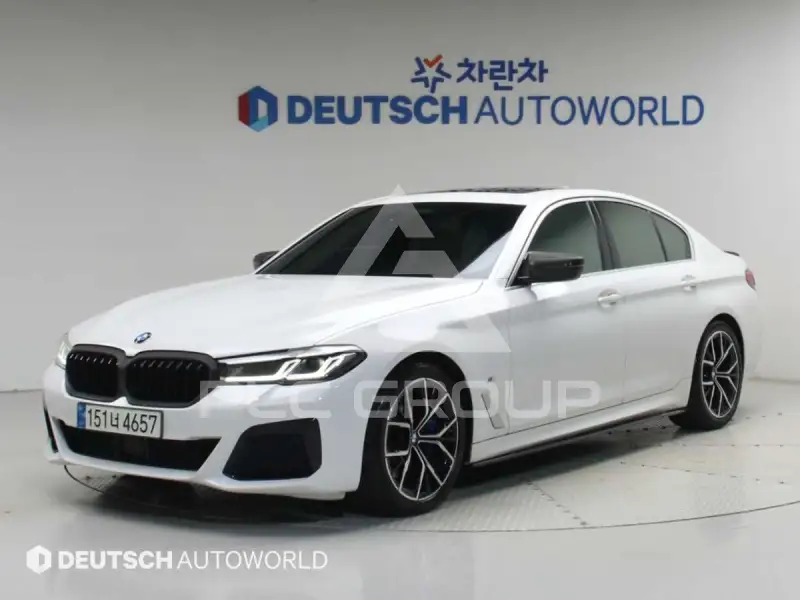 2022 BMW 530M