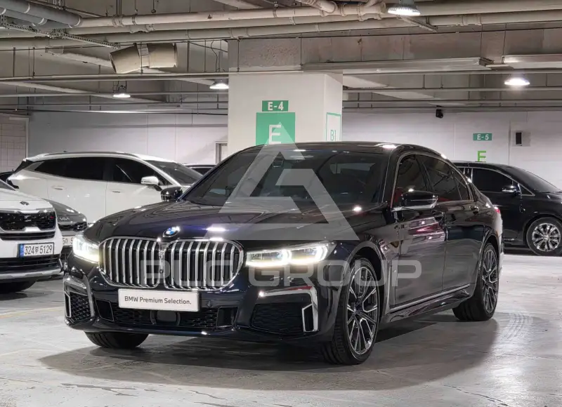 2022 BMW 740M