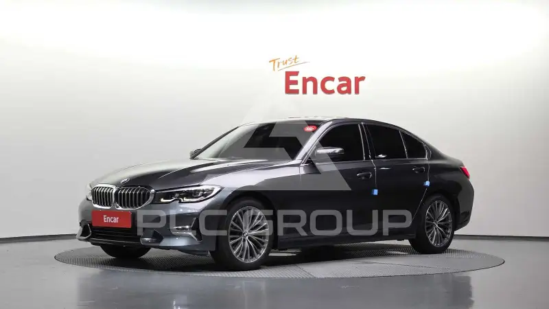 2022 BMW 320