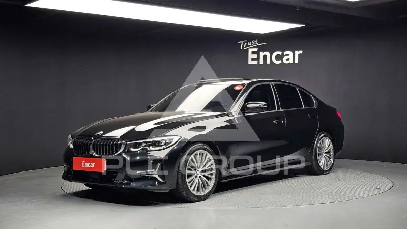 2022 BMW 320