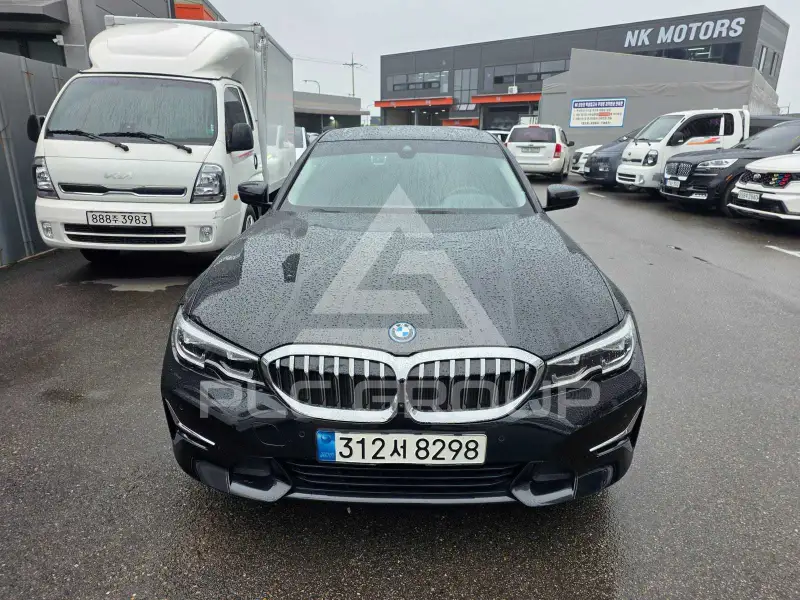 2022 BMW 330