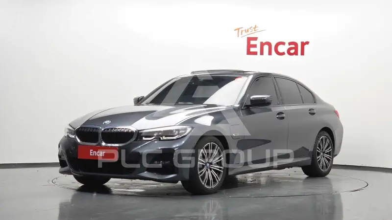 2022 BMW 320M