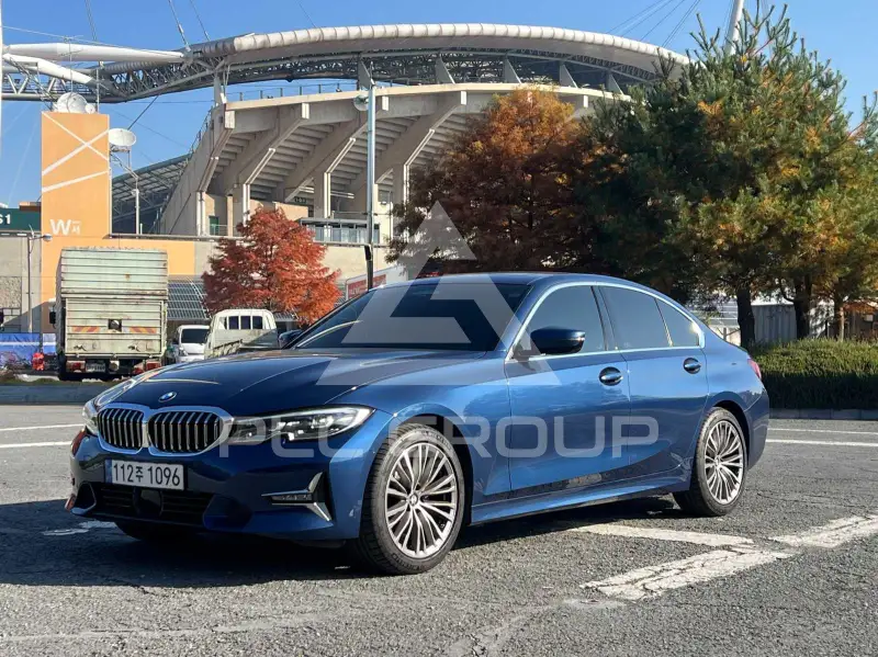 2022 BMW 320