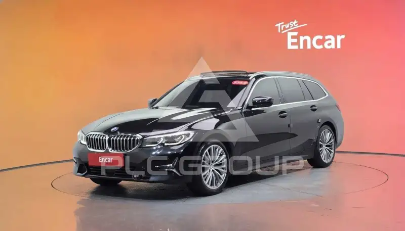 2022 BMW 320