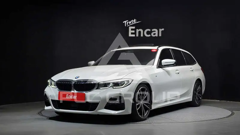 2022 BMW 320M
