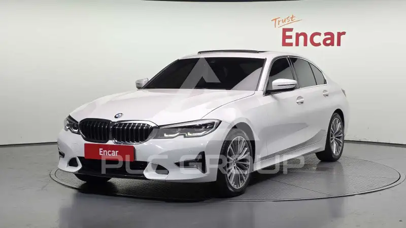 2022 BMW 320