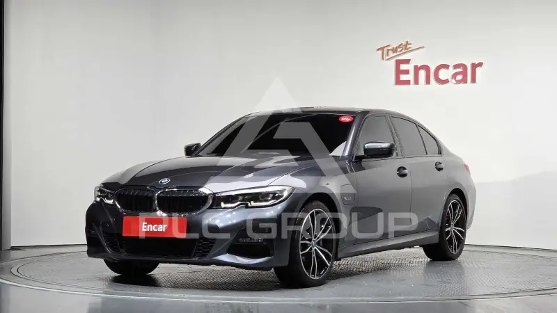 2022 BMW 330