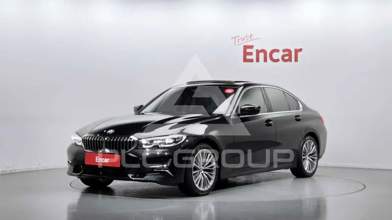 2022 BMW 320