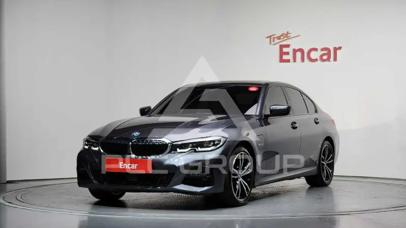 2022 BMW 320M