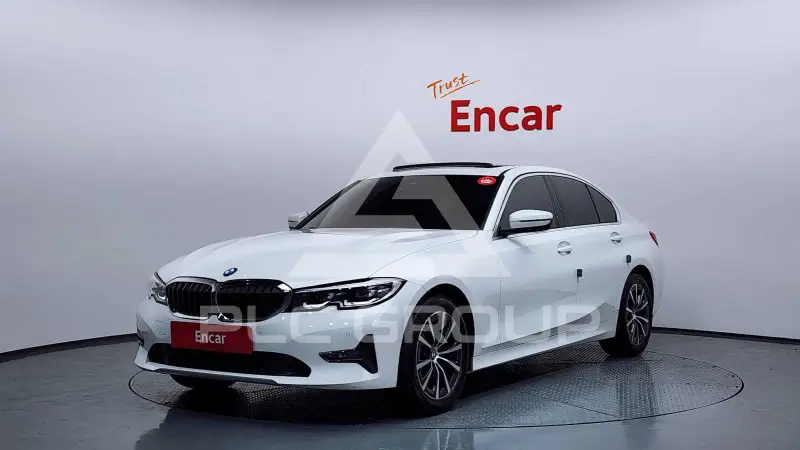 2022 BMW 320
