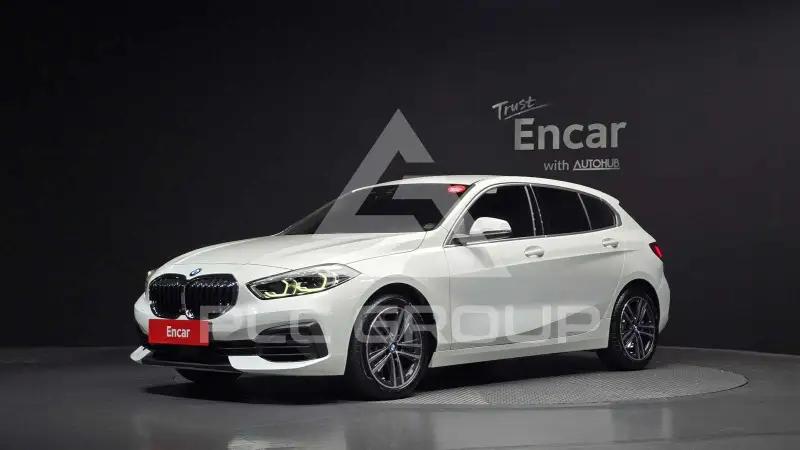 2022 BMW 120