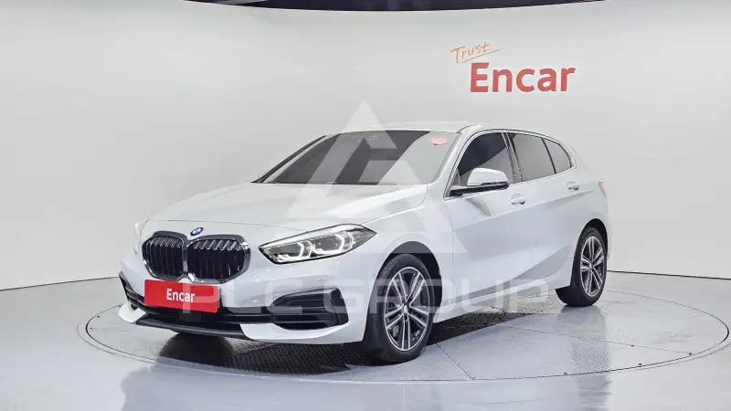 2022 BMW 120