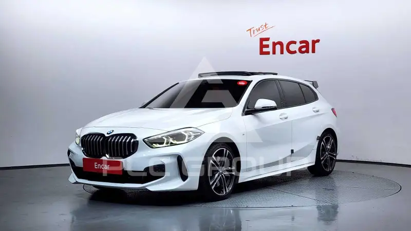 2022 BMW 120M