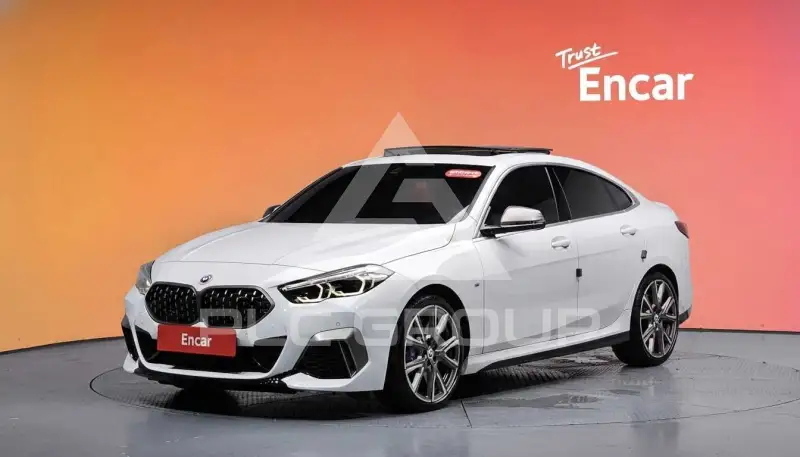 2022 BMW 235M