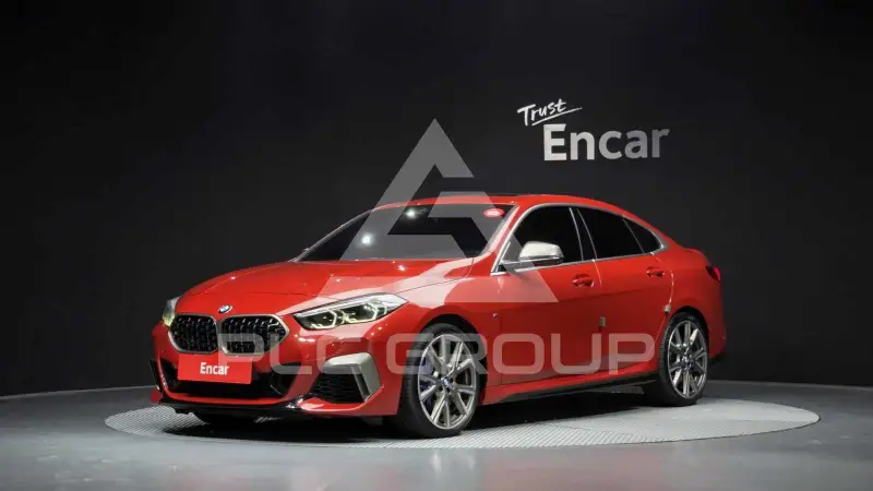2022 BMW 235M