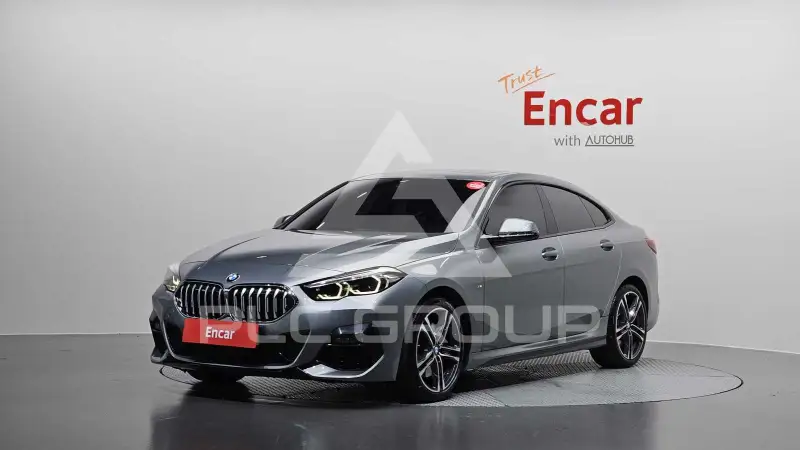 2022 BMW 220M