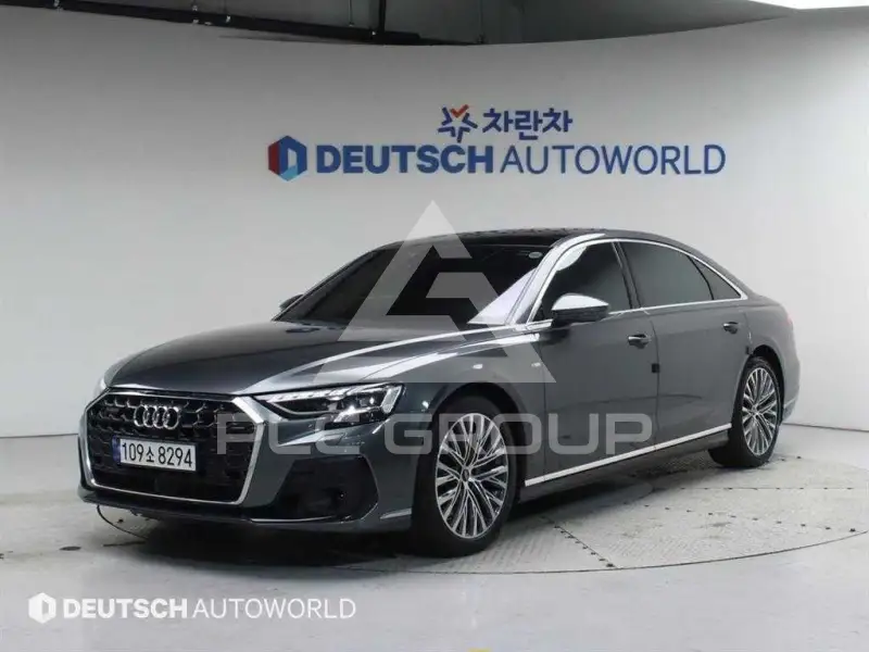 2022 Audi A8