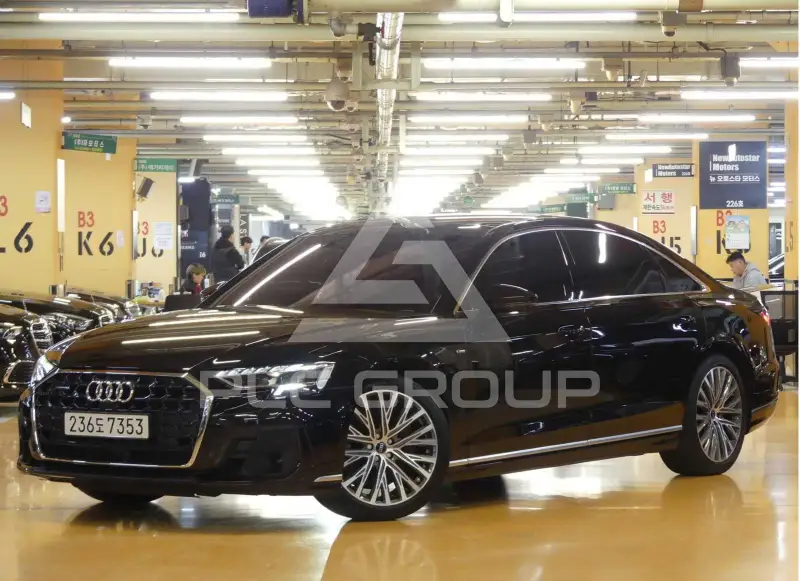 2022 Audi A8