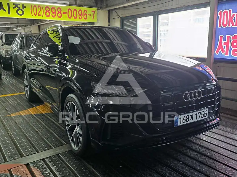 2022 Audi Q8