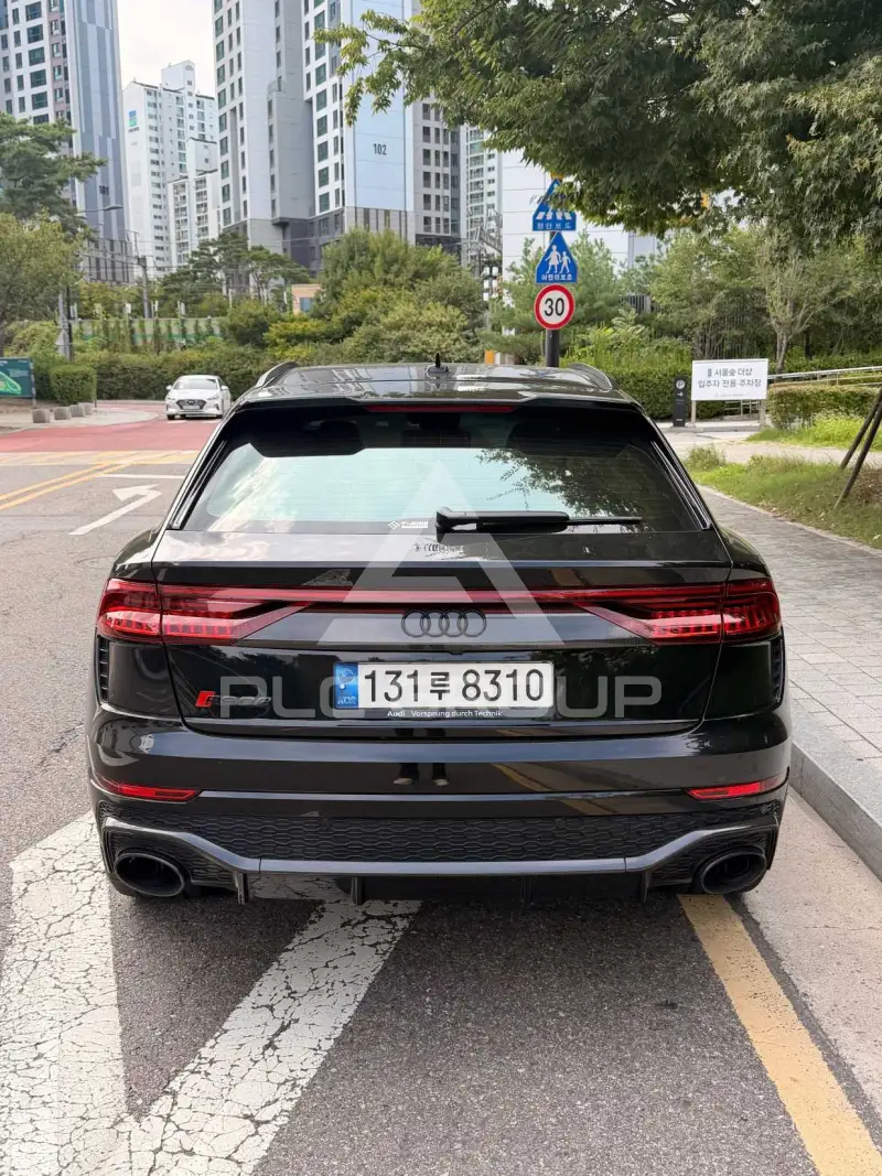 2022 Audi RS Q8
