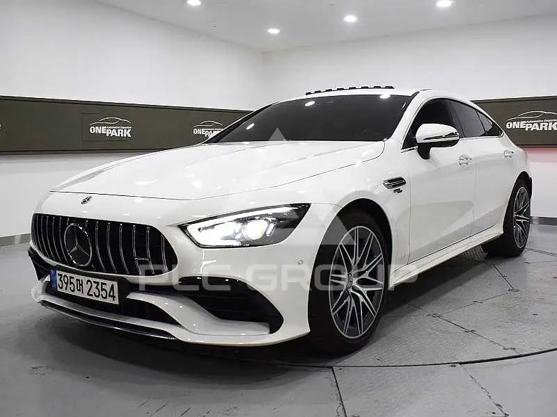 2022 Mercedes Benz GT