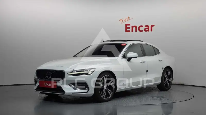 2022 Volvo S60